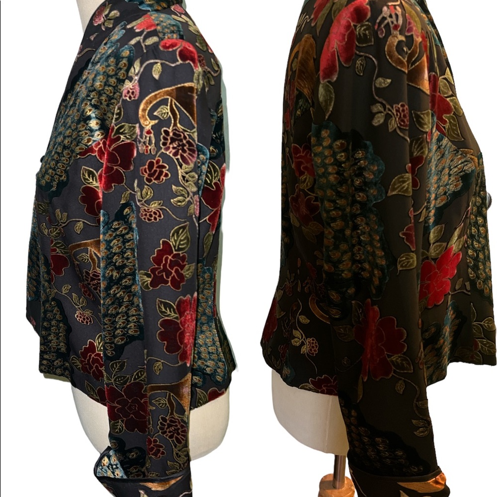 Js Collections Flowered Top - image 3